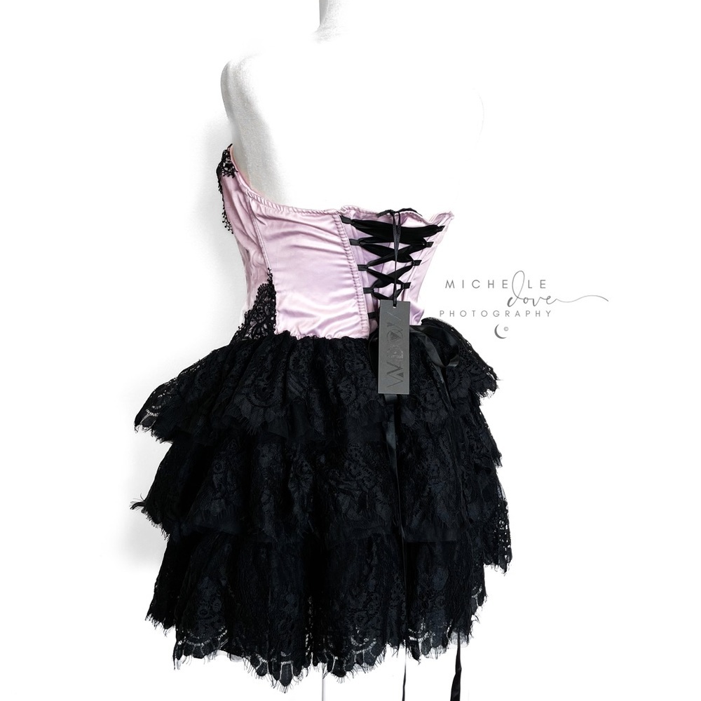 Widow Immortal Love Bustle Corset - Picture 3 of 8
